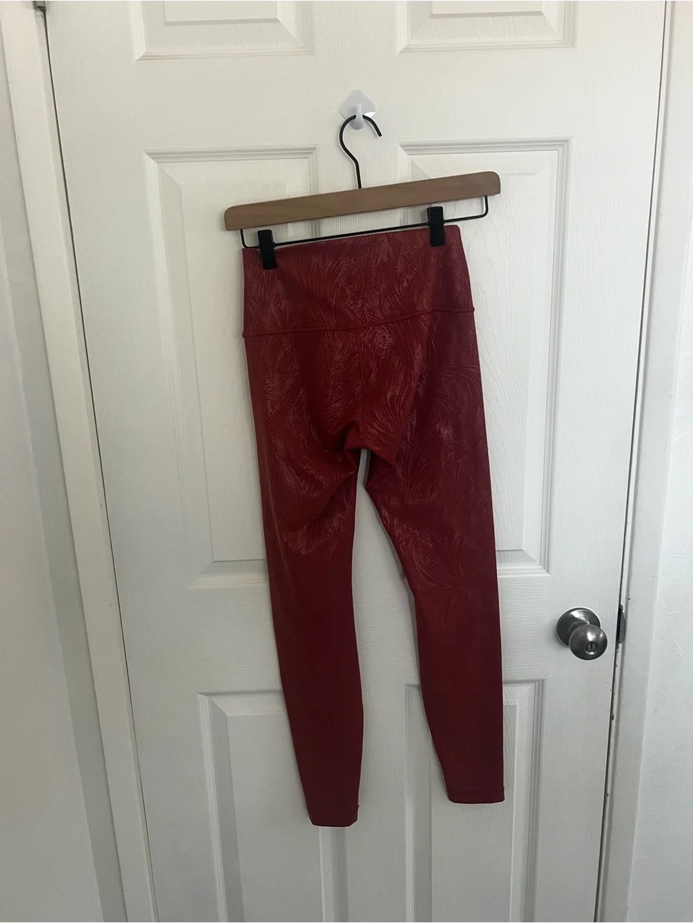 lululemon athletica Red High-Rise Textured Leggings